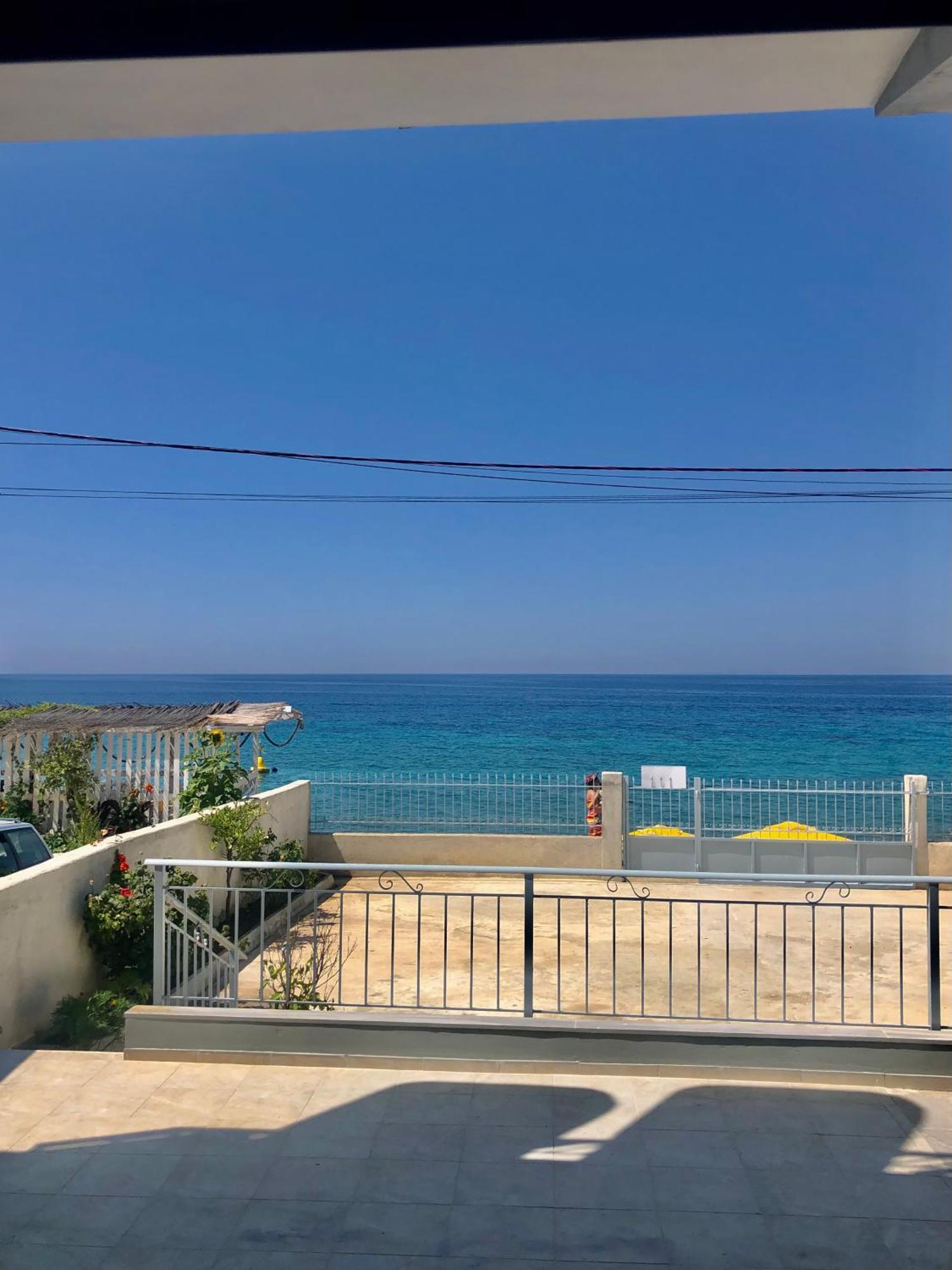Villa Denny Borsh Εξωτερικό φωτογραφία